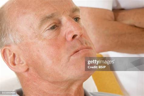 49 Mandibular Advancement Device Stock Photos, High-Res Pictures, and ...