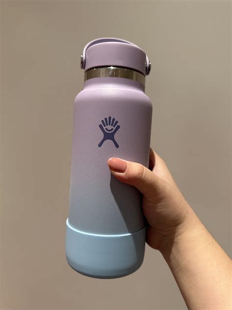 Hydroflask Limited Edition 32 oz. bottle - glwec.in