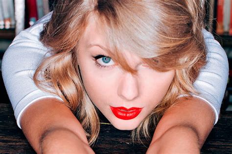 Taylor Swift 1989 Album Photoshoot