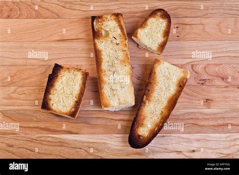 toasted baguette slices Stock Photo - Alamy