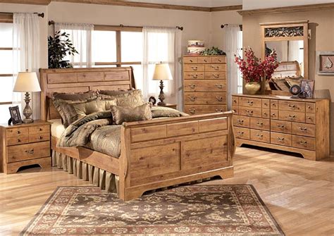 Bittersweet Queen Sleigh Bed at Best Price in Jalandhar | Furniture Trendz