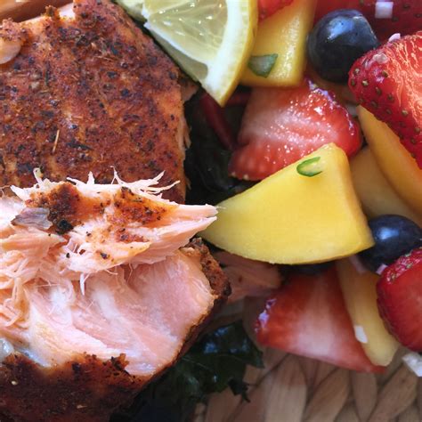 Sam’s Club Seafood: Blackened Salmon And Fruit Salsa! ☕ Roasted Beanz