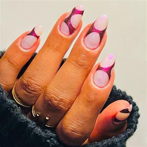 Metallic Pink Nails Are the Official Shade of Spring