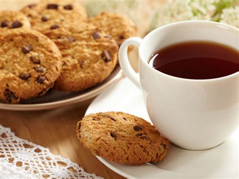 The best biscuit for dunking into tea revealed | The Independent | The Independent