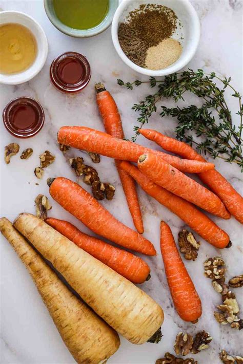 Honey Roasted Carrots and Parsnips | Grateful Grazer