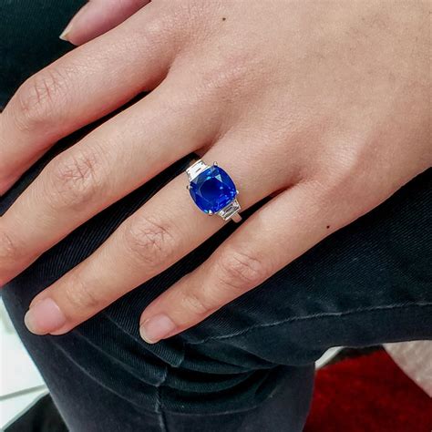 Cartier GIA Certified Kashmir Blue Sapphire and Diamond Three-Stone ...