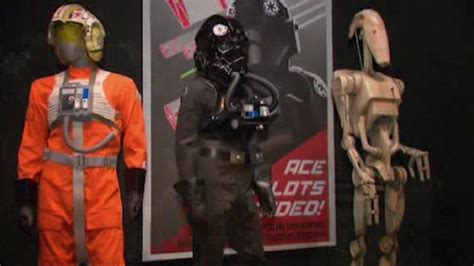 New exhibit features 70 'Star Wars' costumes from all 7 movies - ABC7 New York