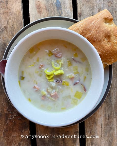 Cawl Cennin (Welsh-Style Leek & Potato Soup)