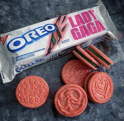 [Limited] Lady Gaga Chromatica Oreos, 6-pack, 3.1 oz Limited Edition ...