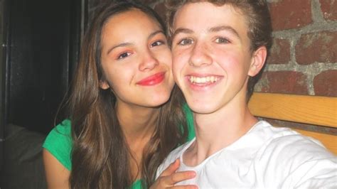 Olivia Rodrigo Height, Weight, Age, Boyfriend, Family, Facts, Biography