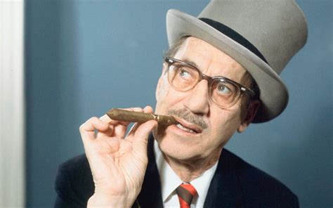 Groucho Marx – Famous Cigar Smokers – TOP 150 Photos – The CigarMonkeys