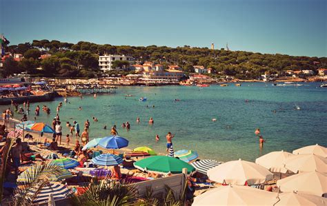 12 French Riviera Beaches To Soak In The Sun In 2023