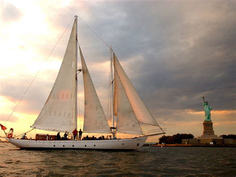 The 10 Best Boat Tours in NYC | Best Things to Do in NYC