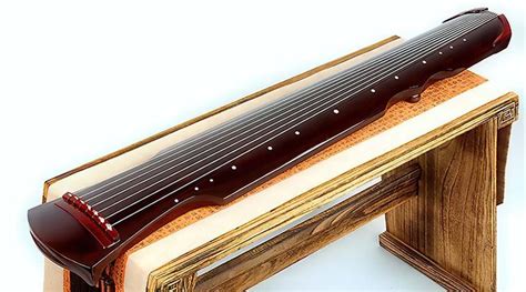 Traditional Guqin Instrument Brown | Wudang World in 2020 | Traditional ...