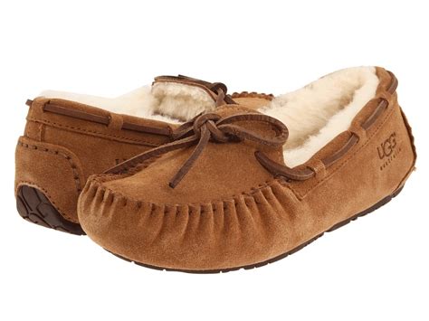 UGG Kids Dakota (Toddler/Little Kid/Big Kid) (Chestnut) Kids Shoes ...