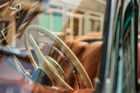 Vintage Car Steering Wheel - Photo #7960 - motosha | Free Stock Photos
