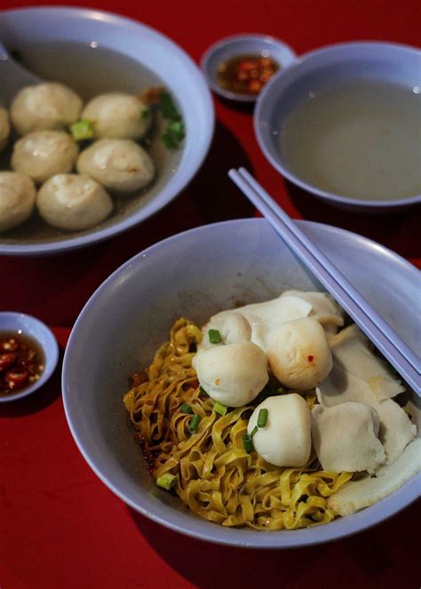 Yong Kee Famous Fish ball Noodle | Food, Asian recipes, Homemade chilli