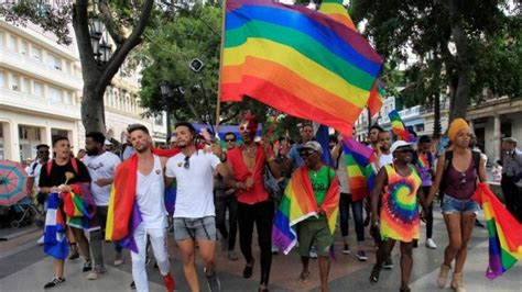 ¿Qué es el PRIDE MONTH? Orgullo gay, la celebración de la libertad sexual | El Mañana de Nuevo ...