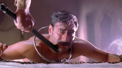 Bhagat Singh Tortured In Jail - The Legend Of Bhagat Singh Scene | Ajay Devgan - YouTube