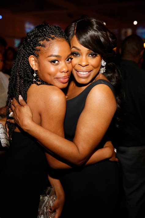 Niecy Nash's Daughter, Dia Graduates From High School | [site:name] | Essence