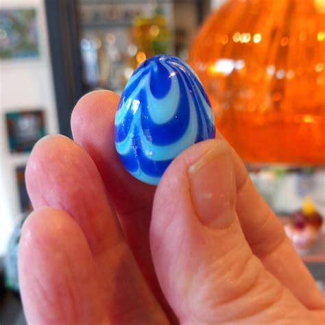Dinky Festoon Easter Egg Glass Sculpture | by Original Bristol Blue Glass – The Original Bristol ...