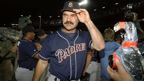 Bruce Bochy, who managed San Diego Padres for 12 seasons, to retire ...