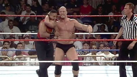 "Stone Cold" Steve Austin debuts the Stunner: WWE Superstars, June 17, 1996 - YouTube