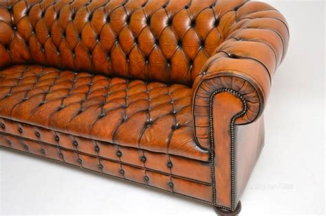 Antique Deep Buttoned Leather Chesterfield Sofa - Antiques Atlas