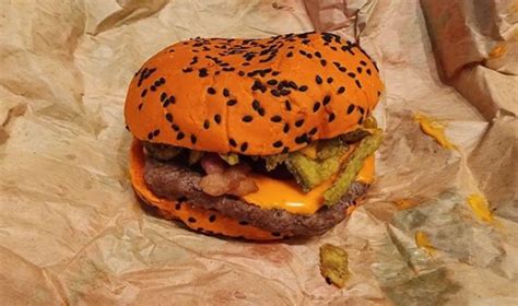 Burger King Spicy Ghost Pepper Whopper Review: How Spicy It Is? - Flying Food Truck