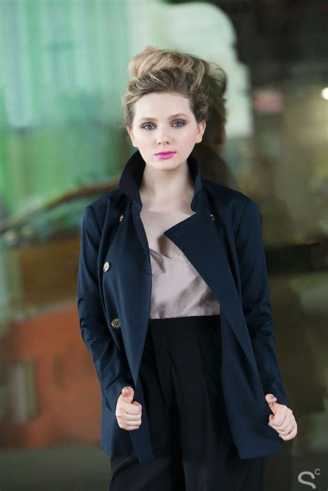 Abigail Breslin - Photoshoot for StyleCaster 2014