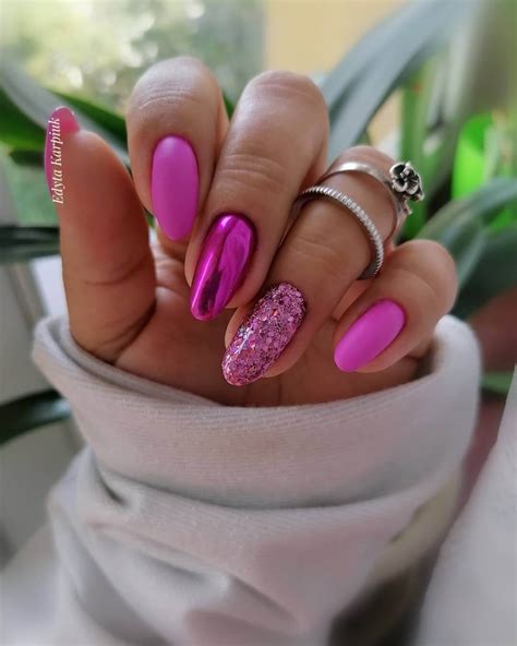 32 stunning pink nail art ideas with glitter