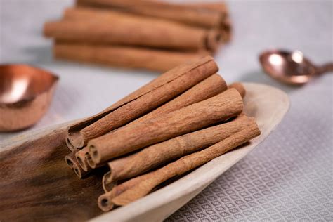 Cassia Cinnamon - Buy Cinnamon Sticks at Best Price | Goingnuts