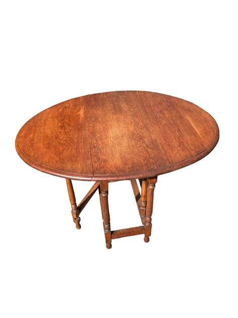 General Antique & Vintage Tables