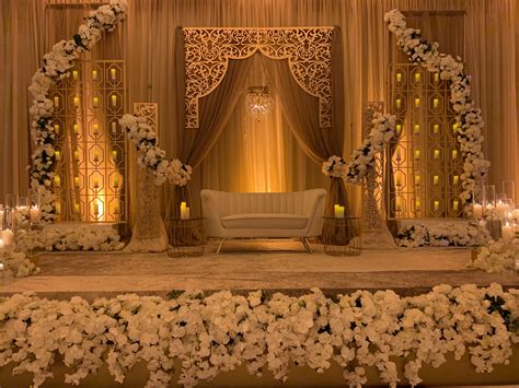 Indian Reception Decor created by Universal Decor | Wedding decor ...