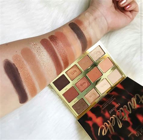 Tarte tartelette toasted eyeshadow palette swatches Makeup Tools Products, Makeup Brands, Makeup ...