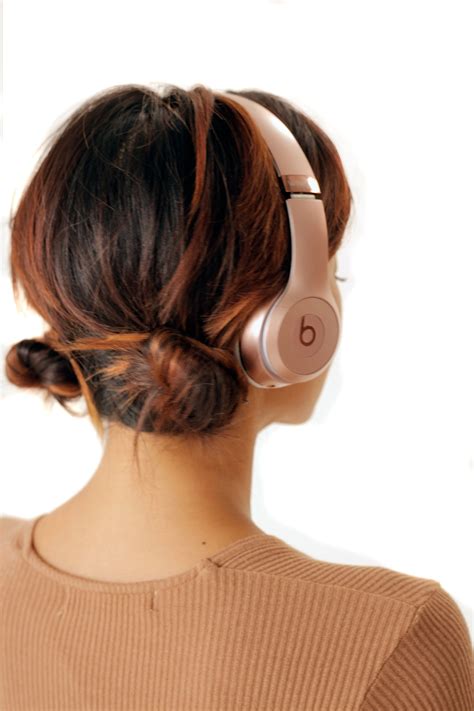 How to deal with "headphone hair"