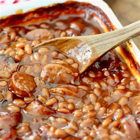 Hot Dogs And Beans Recipe / Oven Baked Hot Dog Recipe With Baked Beans ...