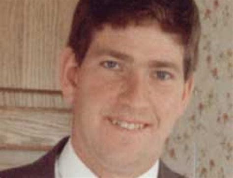 Steven Clark: Missing man plea renewed 30 years on - BBC News