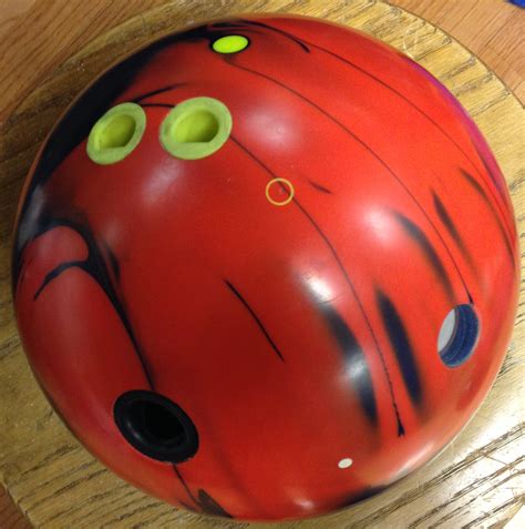 Bowling Ball Reviews : Columbia 300 Vow Bowling Ball Review with ...