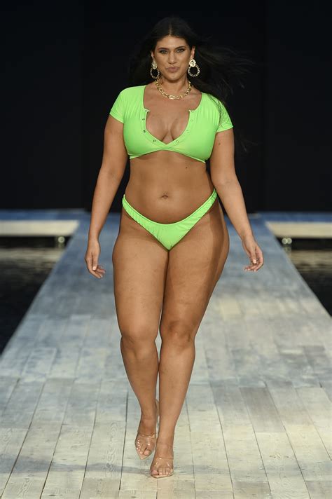 TREND REPORT: Trends From The 2019 Miami Swim Week Runway | HelloBeautiful