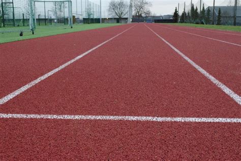 Gambar : struktur, jalur, aspal, merah, cat, lapangan baseball, lapangan tenis, ras, kompetisi ...