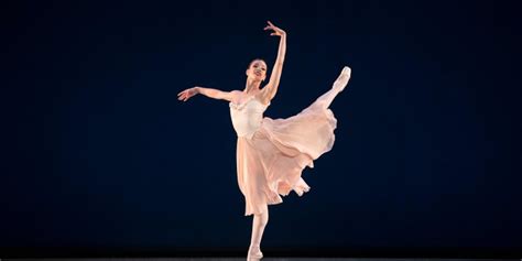 Tchaikovsky Pas de Deux - Philadelphia Ballet