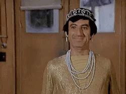 Klinger Mash GIF - Klinger Mash Jamie Farr - Discover & Share GIFs