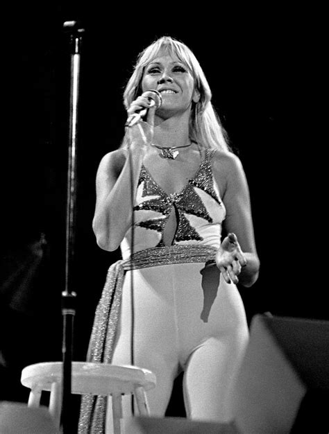 70s celebrities Agnetha! 1977! ( 1210 x 1600 ) - 70s | Abba bilder, Frida abba, Abba