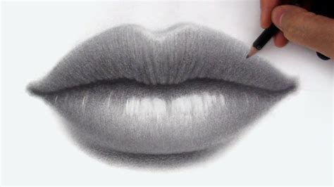 How to Draw + Shade Lips in Pencil - YouTube