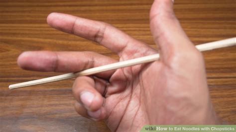 How to Eat Noodles with Chopsticks: 12 Steps (with Pictures)