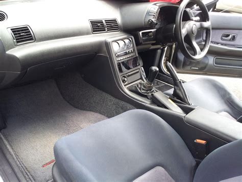 the interior of a car is clean and ready for us to use in its new owner's manual