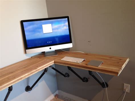 Simple Small Floating Desk Simple Ideas | Home decorating Ideas