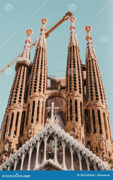 The Architecture of the Famous Barcelona Cathedral is Shown in this ...