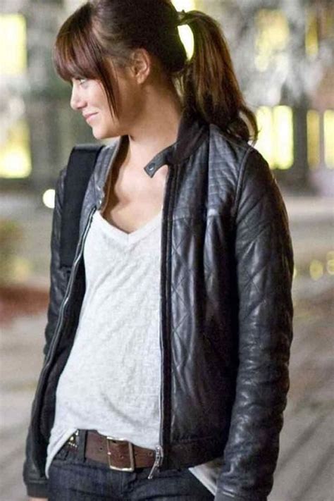 Emma Stone - Zombieland 2009 | Leather jacket, Emma stone zombieland, Leather jackets women